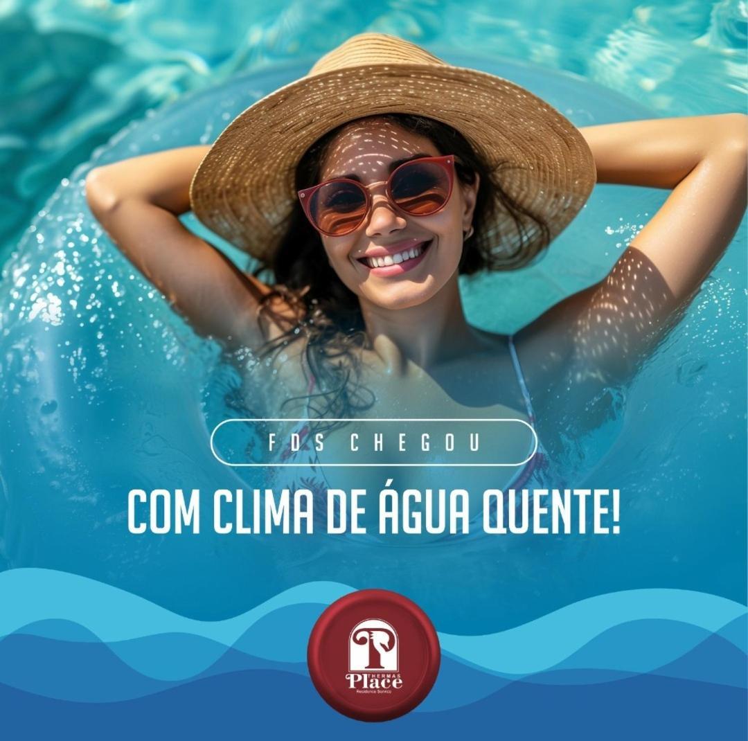 LINDO FLAT com PARQUE AQUÁTICO PERTO DO CENTRO DE CALDAS NOVAS! Esterno foto